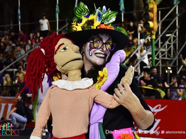 DESFILE-DE-CARNAVAL-042