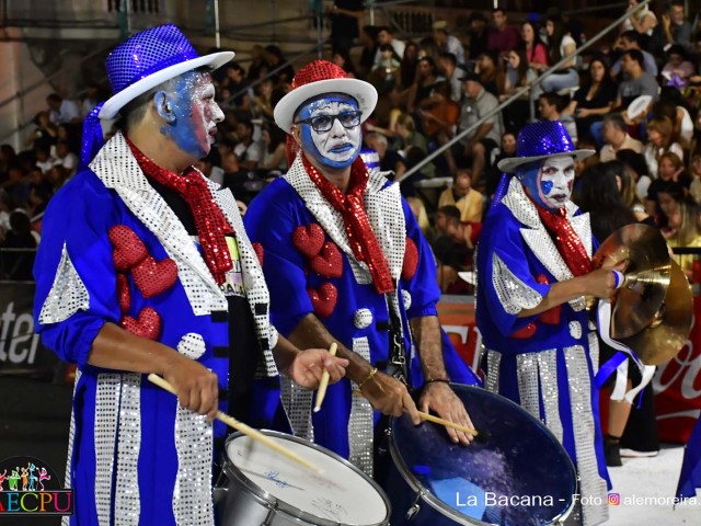 DESFILE-DE-CARNAVAL-045