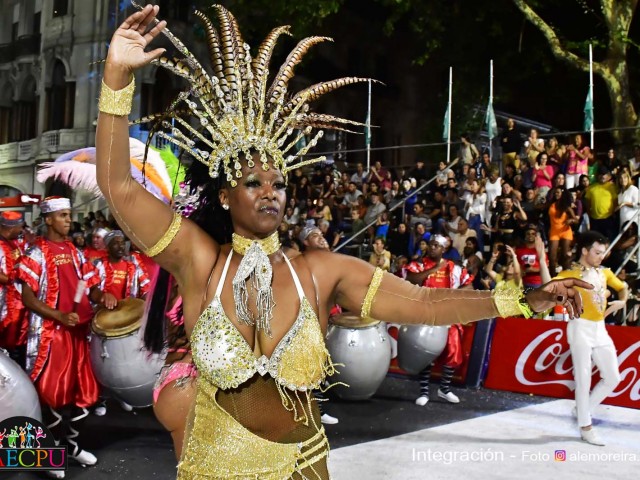 DESFILE-DE-CARNAVAL-094