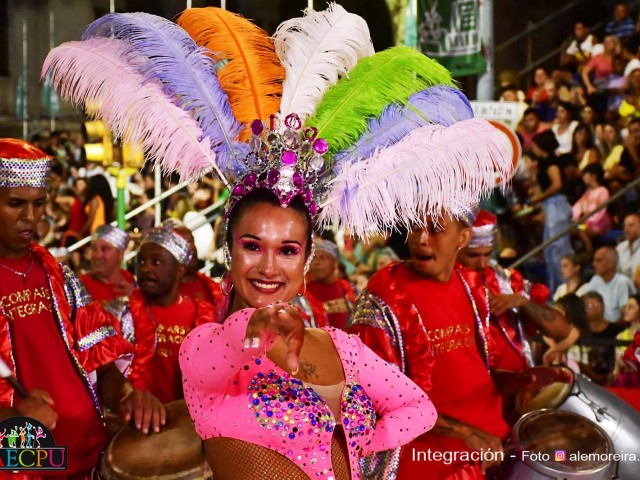 DESFILE-DE-CARNAVAL-096