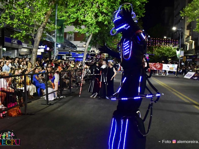 DESFILE-DE-CARNAVAL-128