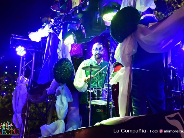 DESFILE-DE-CARNAVAL-137
