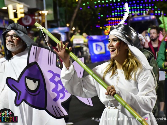 DESFILE-DE-CARNAVAL-180