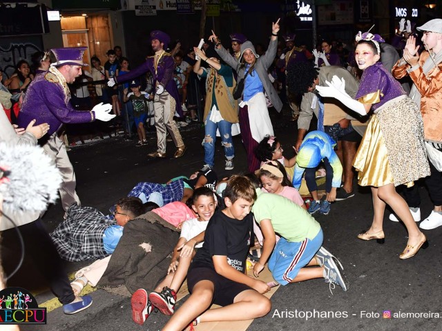 DESFILE-DE-CARNAVAL-233
