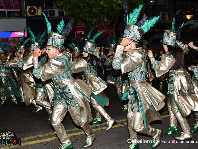 DESFILE-DE-CARNAVAL-243