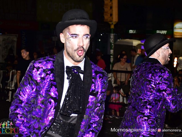 DESFILE-DE-CARNAVAL-250