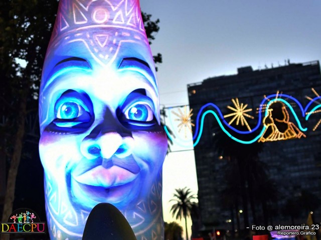 DESFILE_DE_CARNAVAL_048