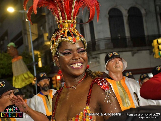 DESFILE_DE_CARNAVAL_073
