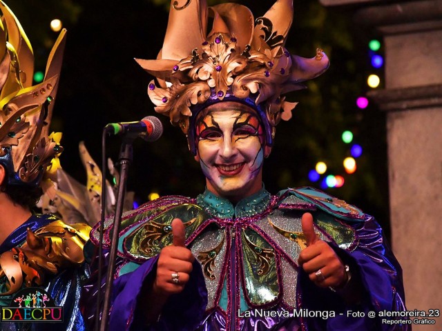 DESFILE_DE_CARNAVAL_100