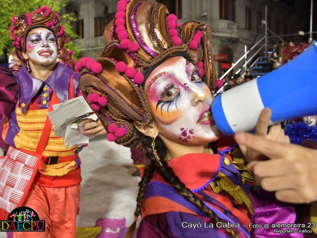DESFILE_DE_CARNAVAL_172