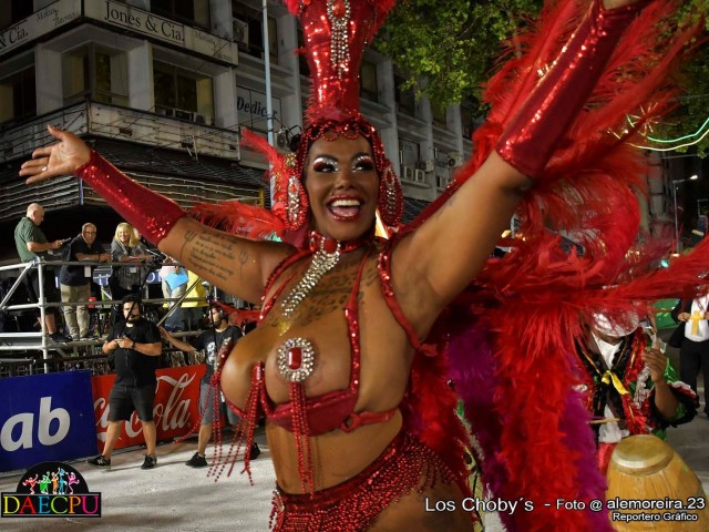 DESFILE_DE_CARNAVAL_198