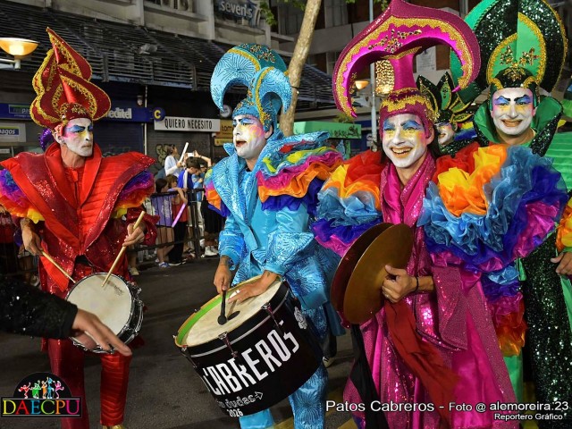 DESFILE_DE_CARNAVAL_230