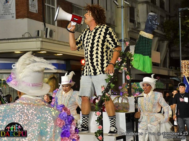DESFILE_DE_CARNAVAL_245