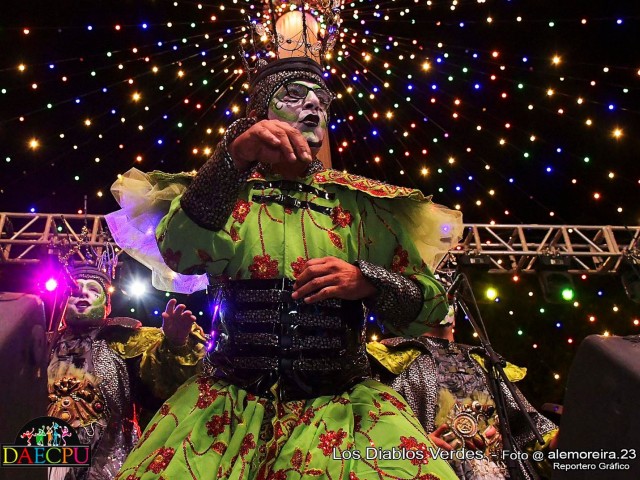 DESFILE_DE_CARNAVAL_281
