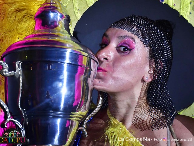 TEATRO-ENTREGA_DE_PREMIOS-01-1119