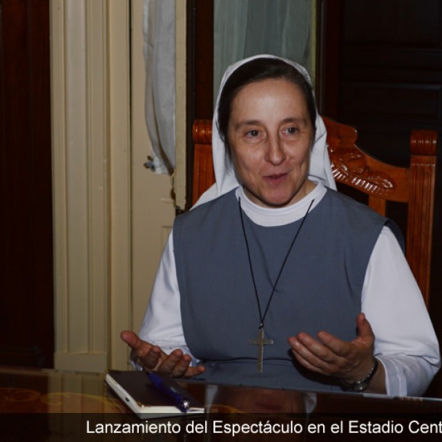 dsc-0025-8c83gnoc
